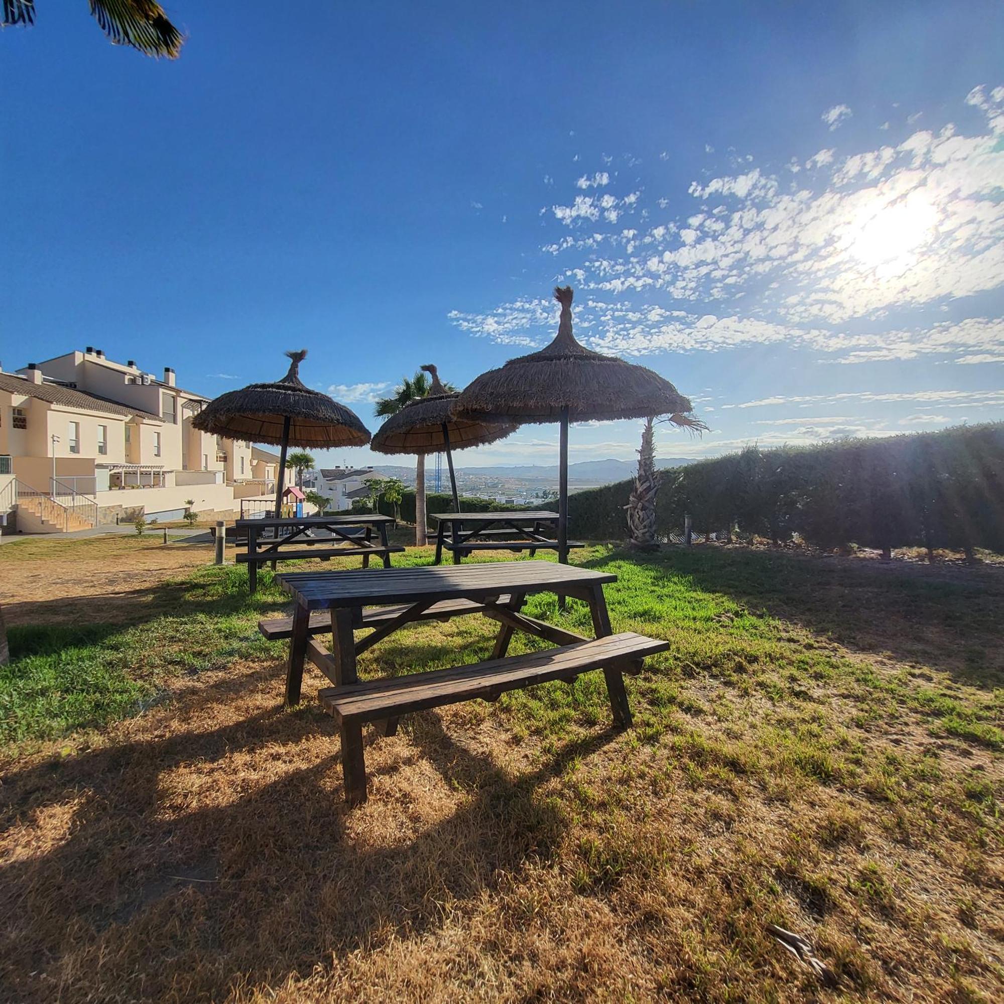 Golf En Baviera Con Vistas Al Mar Apartment Caleta De Velez Exterior photo