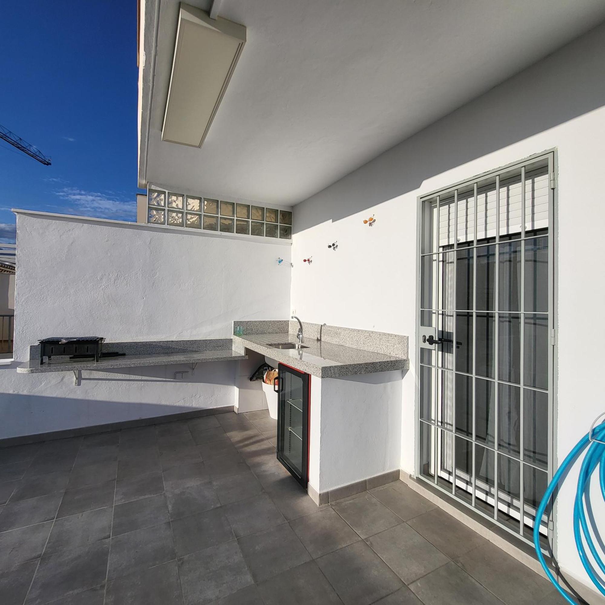Golf En Baviera Con Vistas Al Mar Apartment Caleta De Velez Exterior photo